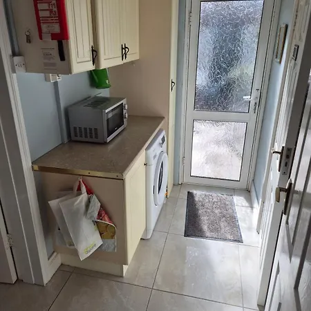 Spacious 3 Bed In Casa vacanze